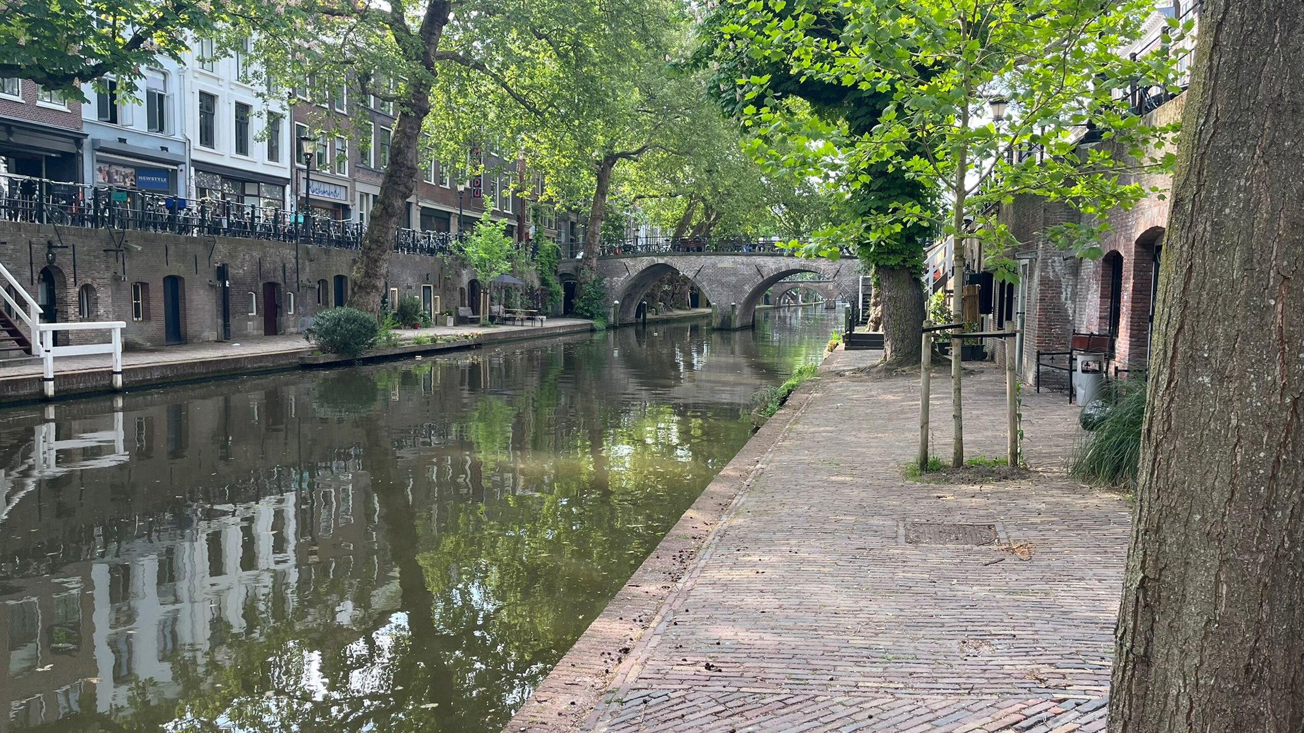 Aangekocht Oudegracht 223, rijksmonument van ca. 520 m2 groot op A-locatie 